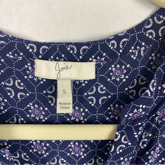 Joie Finnegan Silk Button Front Tank Top Blouse Navy Blue Floral Womens Small - Picture 4 of 5